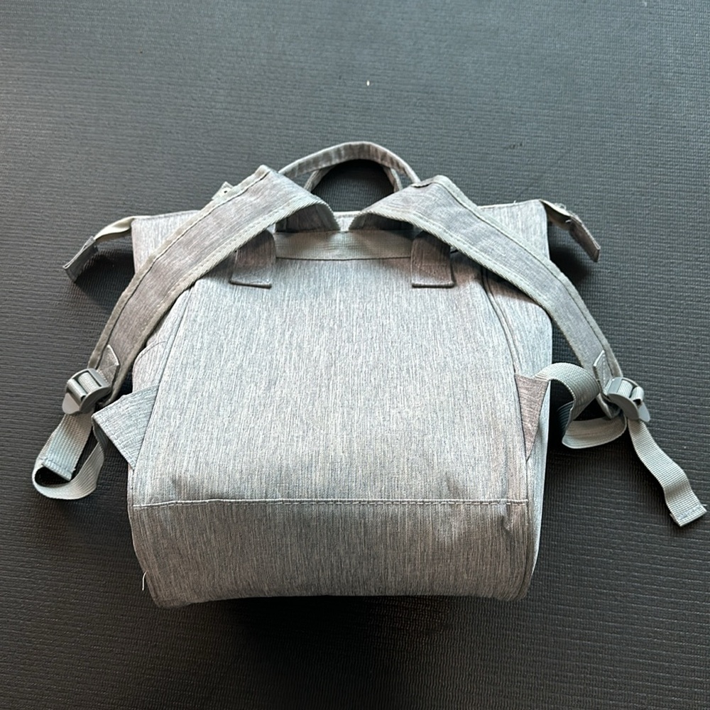 💜5 for $25 Grey insulated diaper bag - Picture 2 of 5